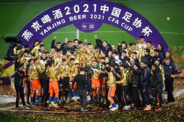 天天盈球即时比分直播-还有谁！泰山7次夺得足协杯 3次双冠王傲视群雄