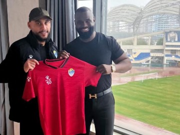 天天赢球-太强了！29岁欧联杯助攻王加盟中甲新军：2次蝉联比甲过人王|拉普辛|中超|伊东纯也|世预赛|非洲预选赛_新浪体育_新浪新闻