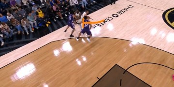 天天赢球-还一个！追梦给库里挡拆被吹掩护犯规 科尔挑战也以失败告终