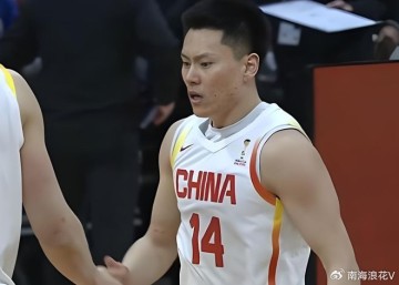 天天赢球-有情有义！上海队特地给李弘权放长假，让其享受“奶爸”时光|中国男篮|上海男篮|世预赛|郭振明|郭士强_新浪体育_新浪新闻